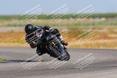 media/Apr-24-2023-Fastrack Riders (Mon) [[2ca7ef103c]]/Level 3/Session 1 (Sweeper)/